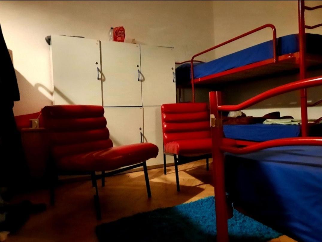 Lamis Hostel Budapest Exterior photo
